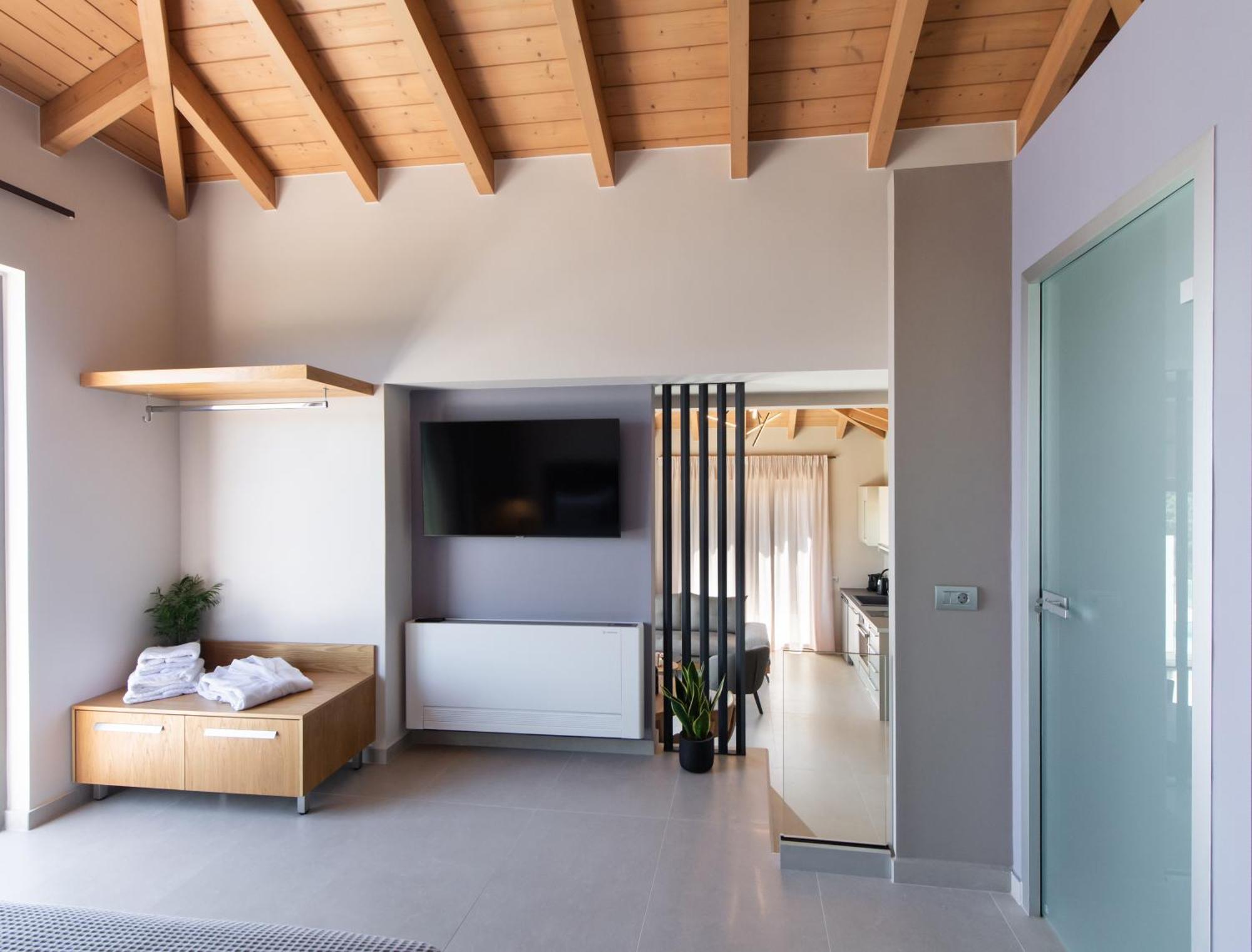 Highview Luxury Suites Katouna Exteriér fotografie